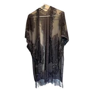 Lightweight Gray Paisley Mandala Burnout Wrap Shawl